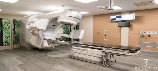 American Hospital thumbnail 3