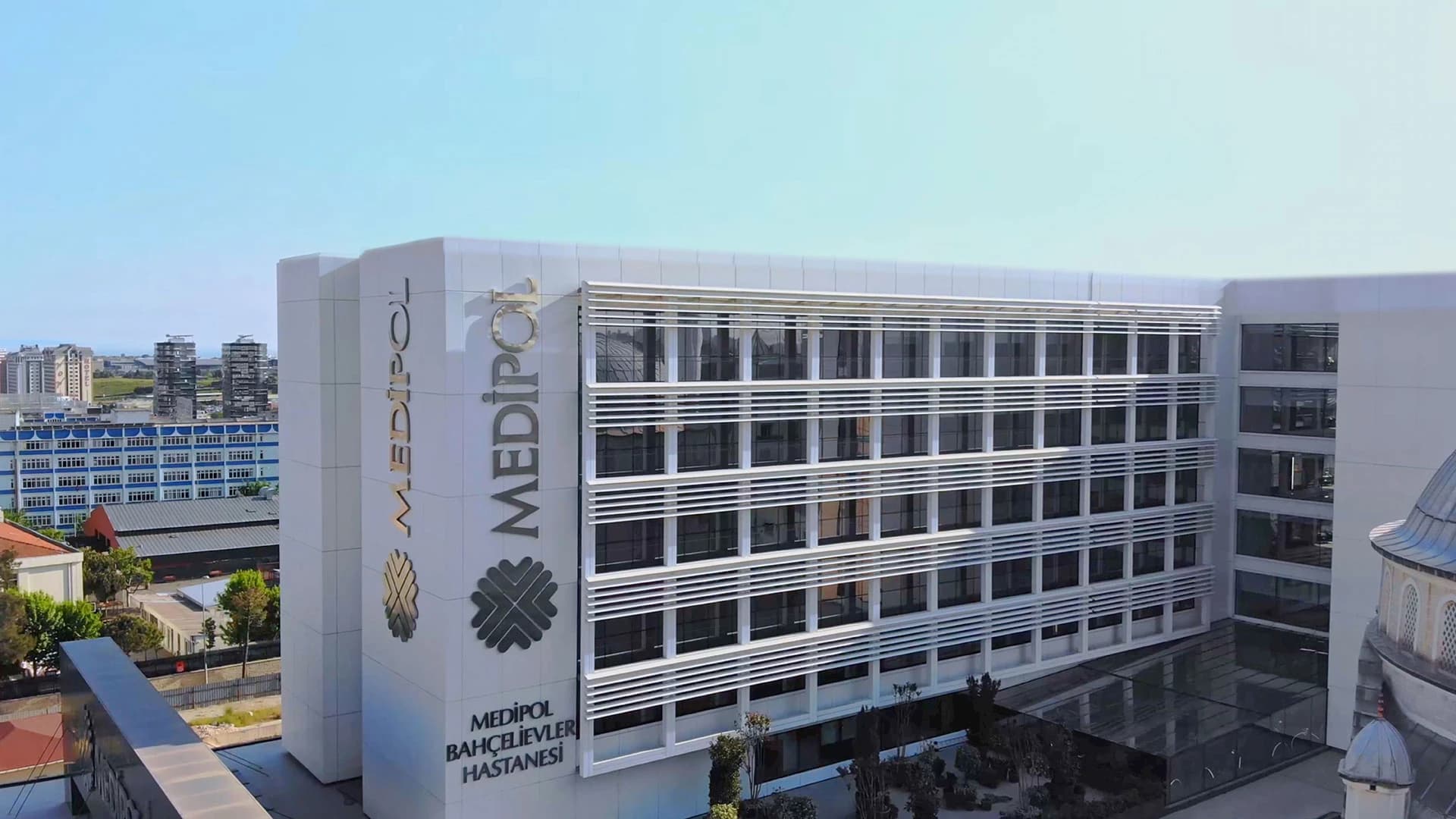 Medipol Bahçelievler University Hospital thumbnail 2