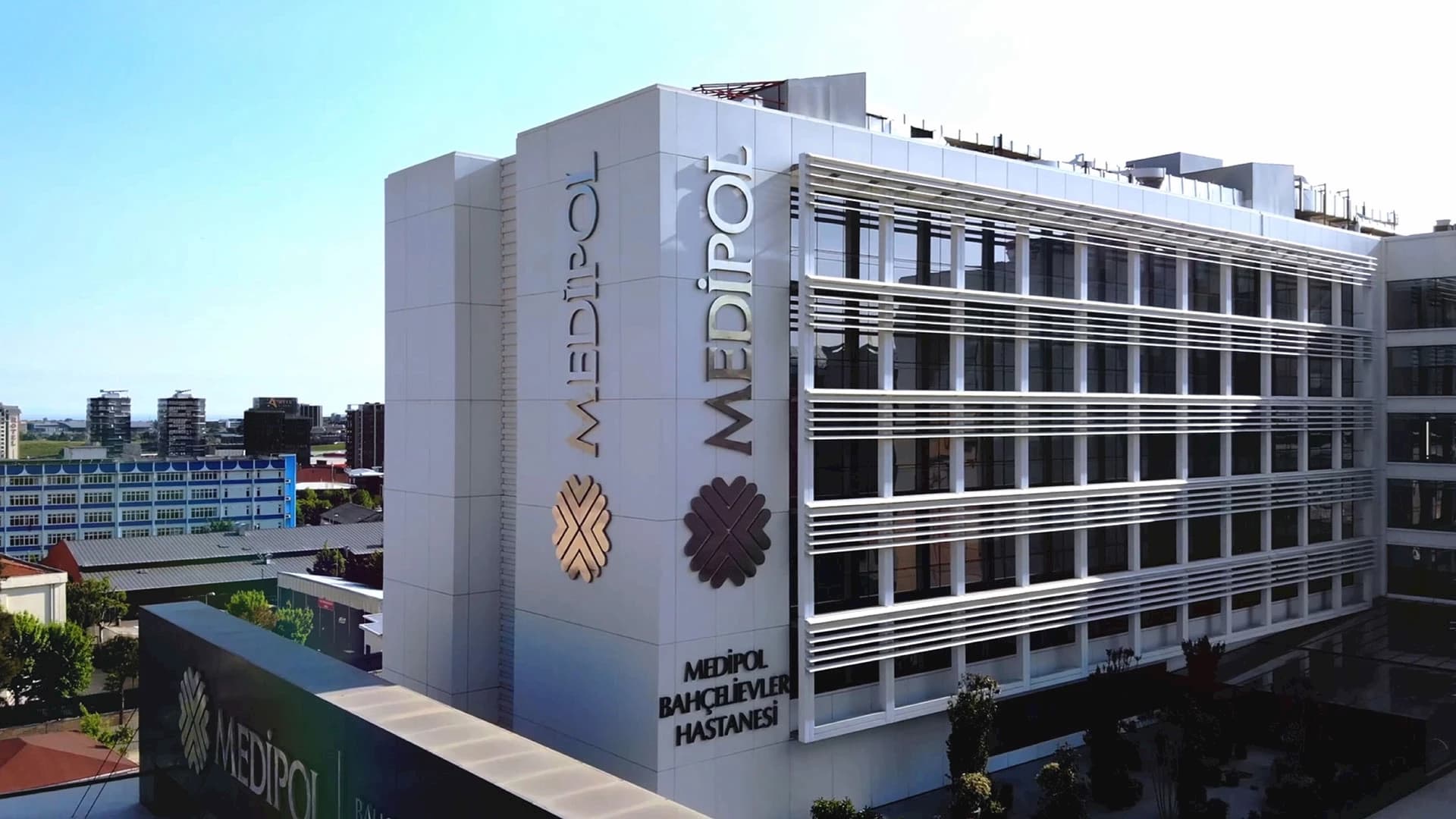 Medipol Bahçelievler University Hospital thumbnail 3